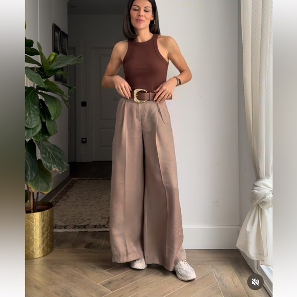 NWT ZARA BLOGGER FAV PANTS ONLY SIZE L and XL
🚨FIRM PRICE NO DISCOUNT - Picture 11 of 16